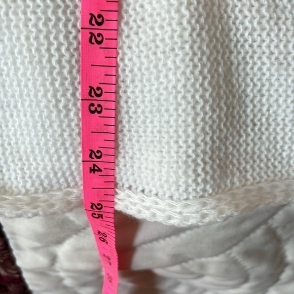 Women’s White Sweater With Striped Sleeves Size XL NWOT - Picture 6 of 8